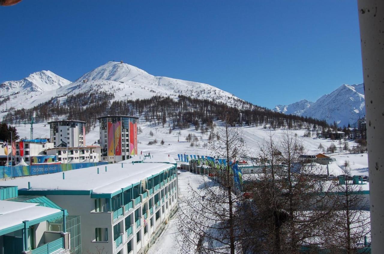 Chalet Weal Aparthotel Colle Colle Sestriere Buitenkant foto