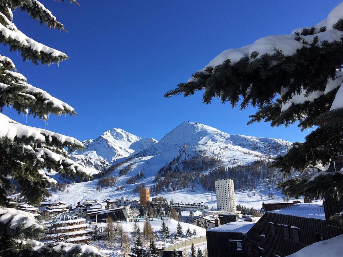 Chalet Weal Aparthotel Colle Colle Sestriere Buitenkant foto